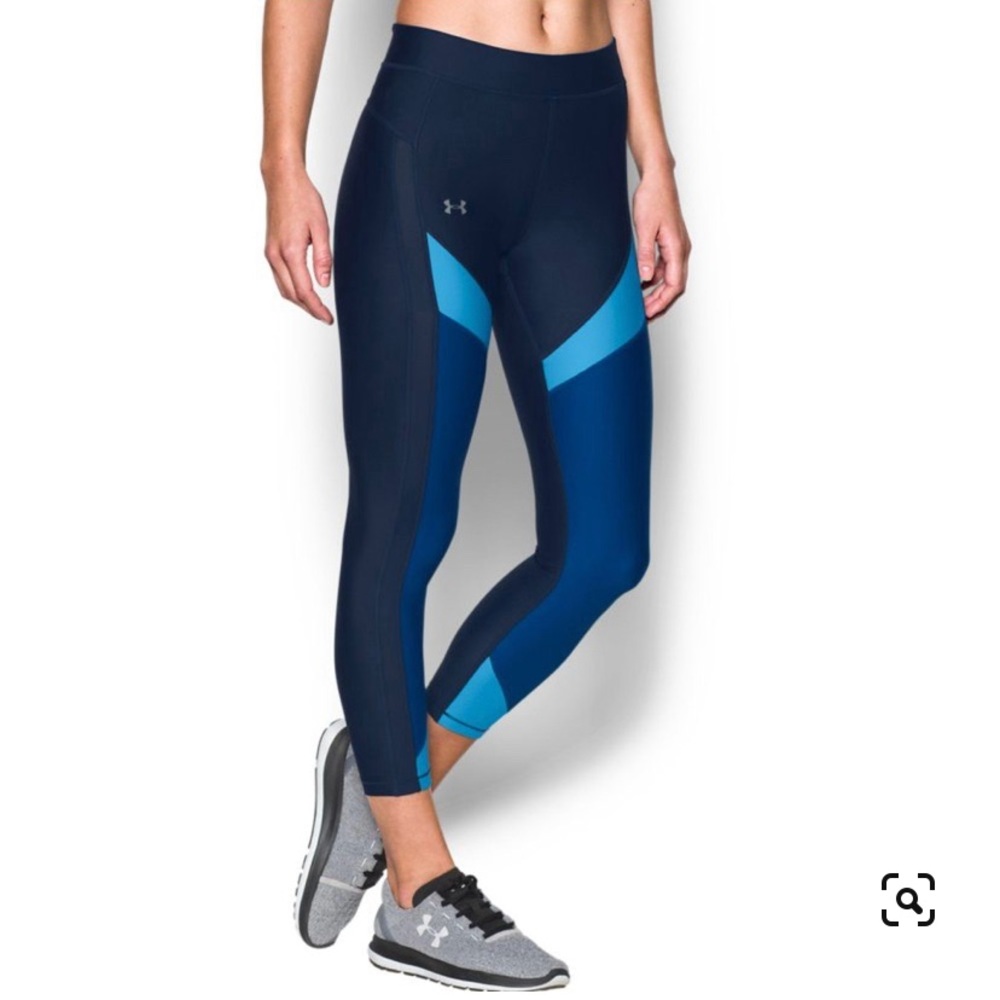 UNDER ARMOUR HEAT GEAR LEGGING SIZE SMALL